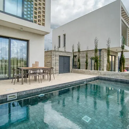Oasis 3 * Klorakas